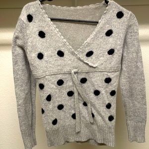 Grey polka dot long sleeves